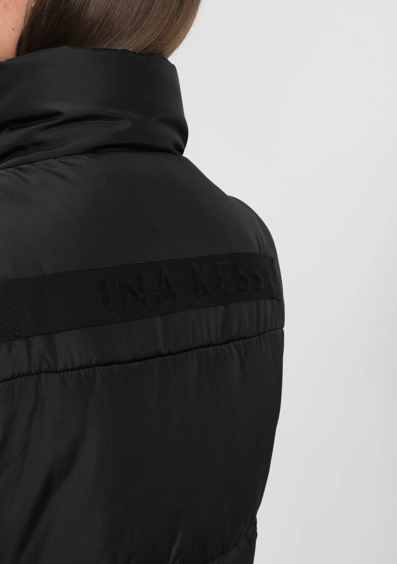 CARAPACE Vest black