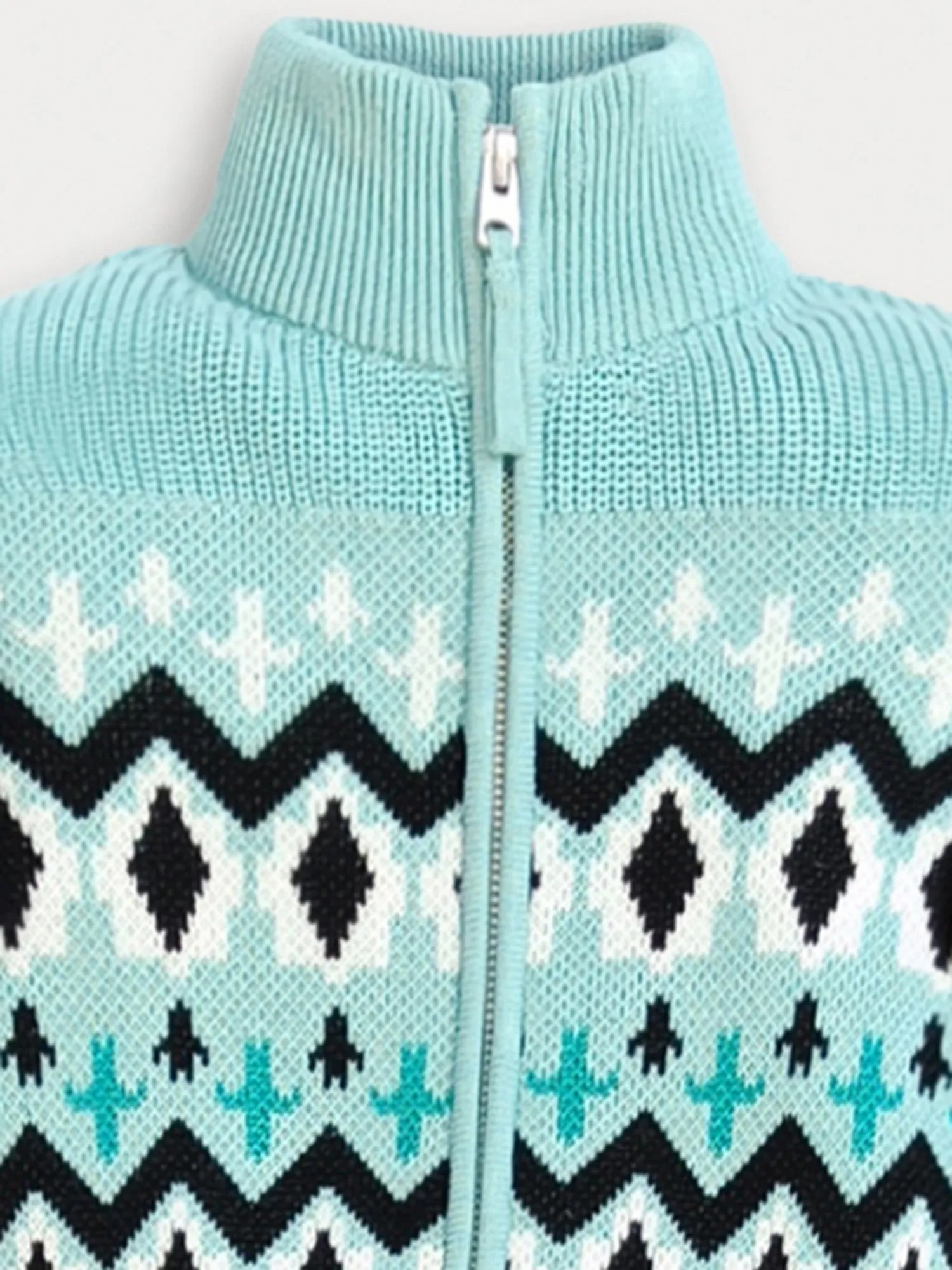 Curving Sweater