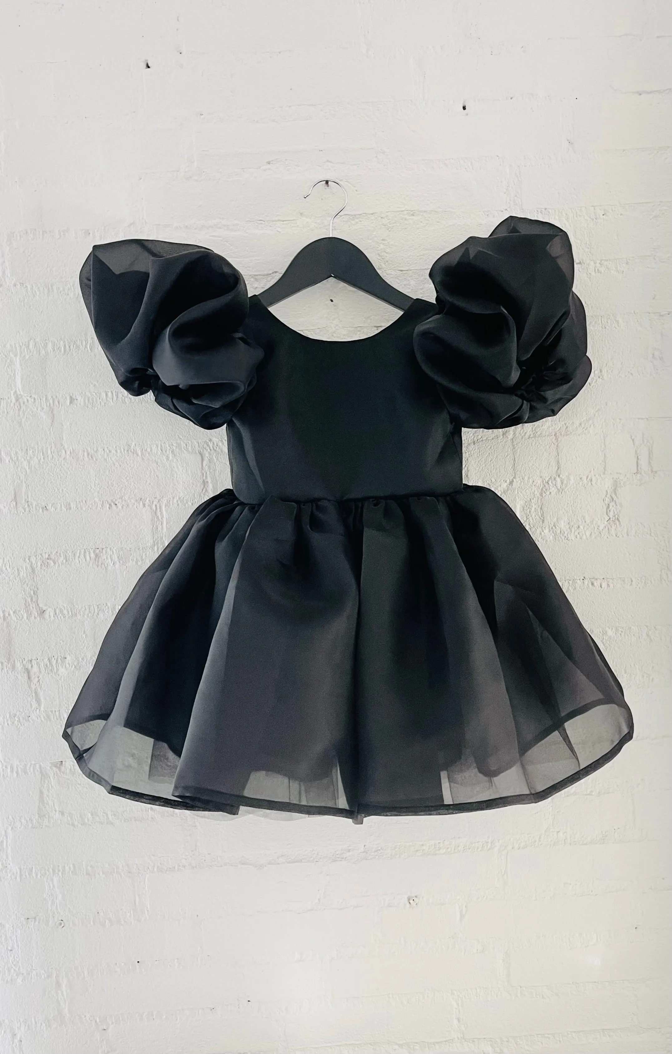 DOLLY WORLD V-BACK PUFF SLEEVE ORGANZA TUTU DRESS black