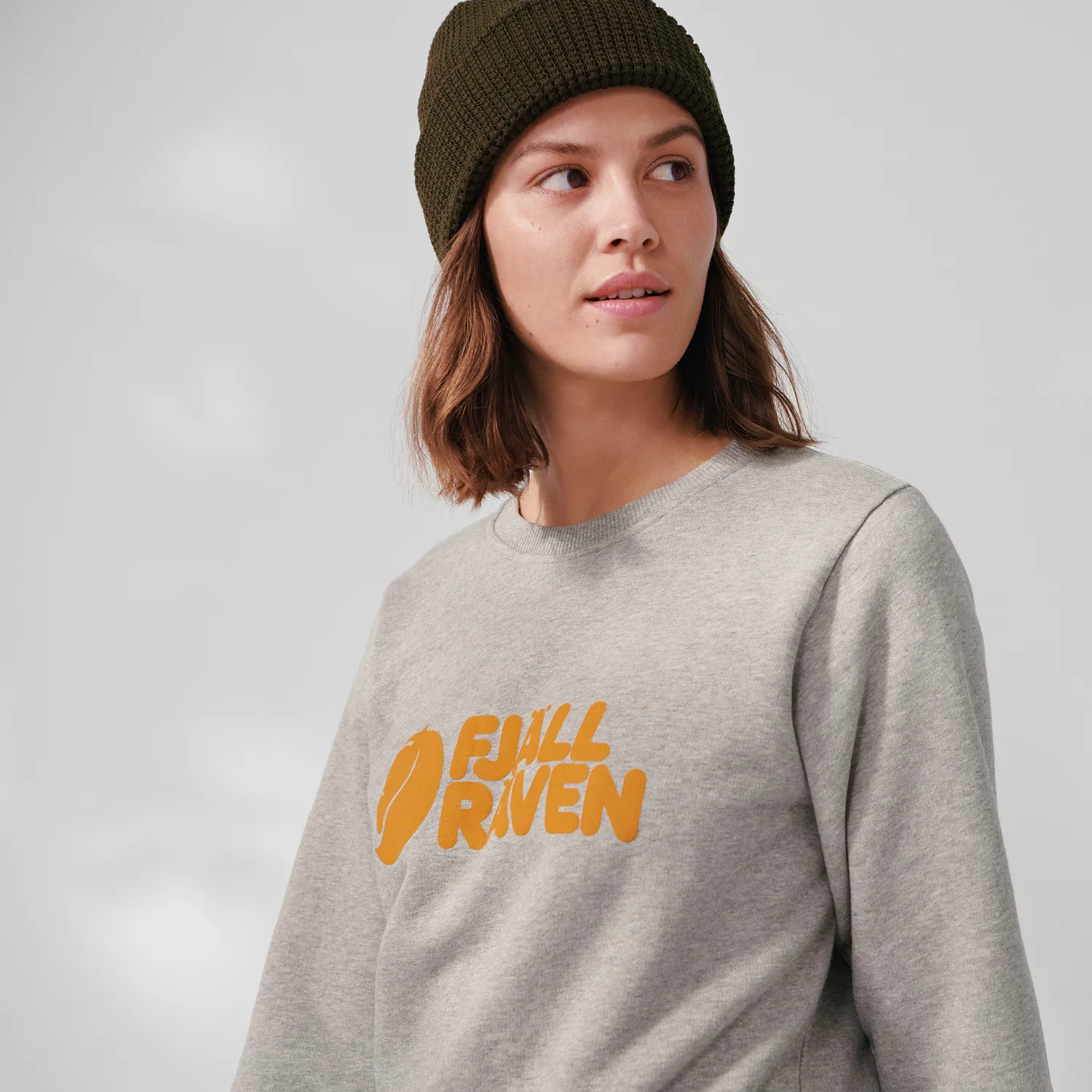 Fjällräven Women&#x27;s Fjällräven Logo Sweater Mais Yellow | Buy Fjällräven Women&#x27;s Fjällräven Logo Sweater Mais Yellow here | Outnorth