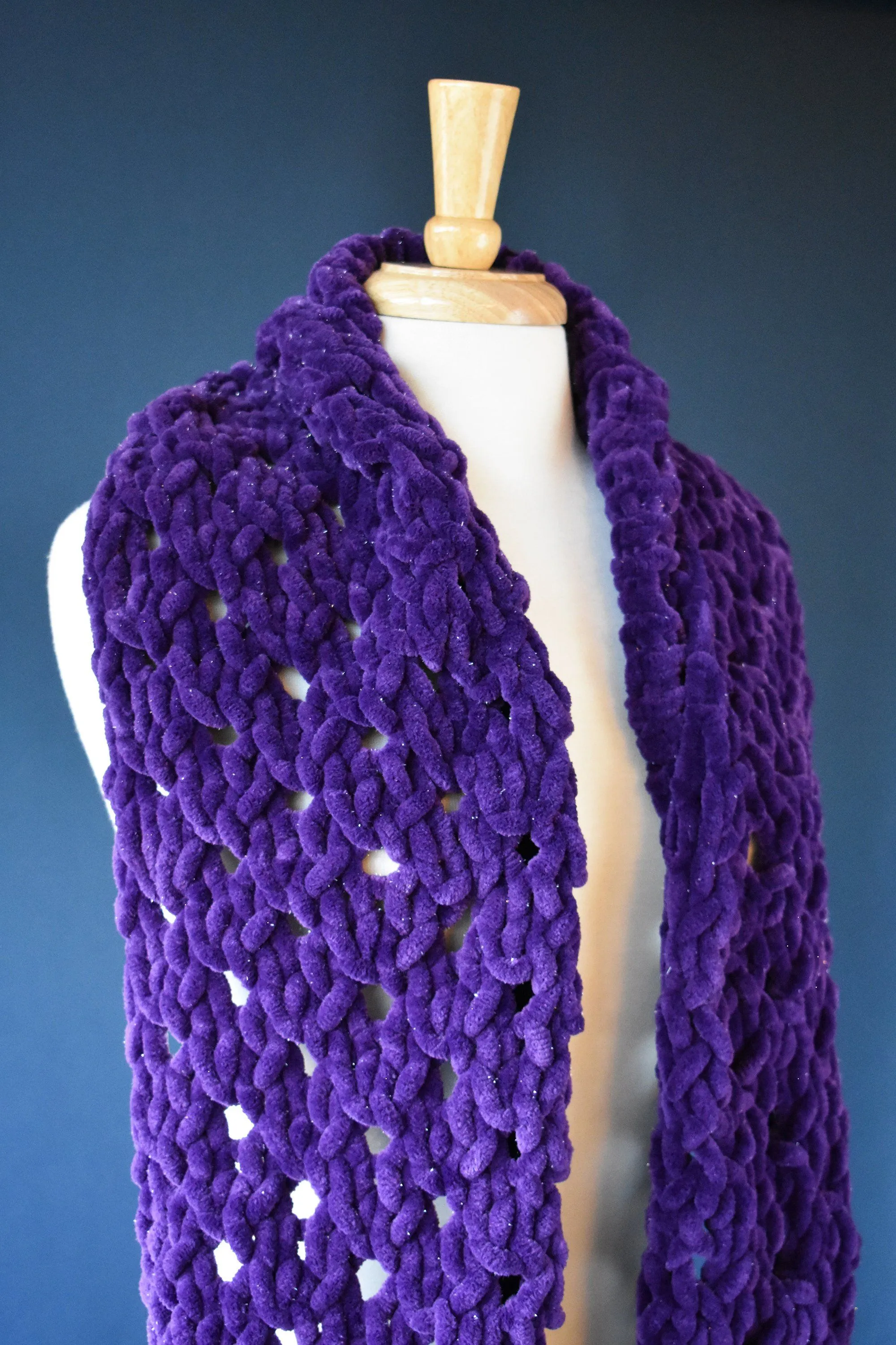 Gemstones Scarf