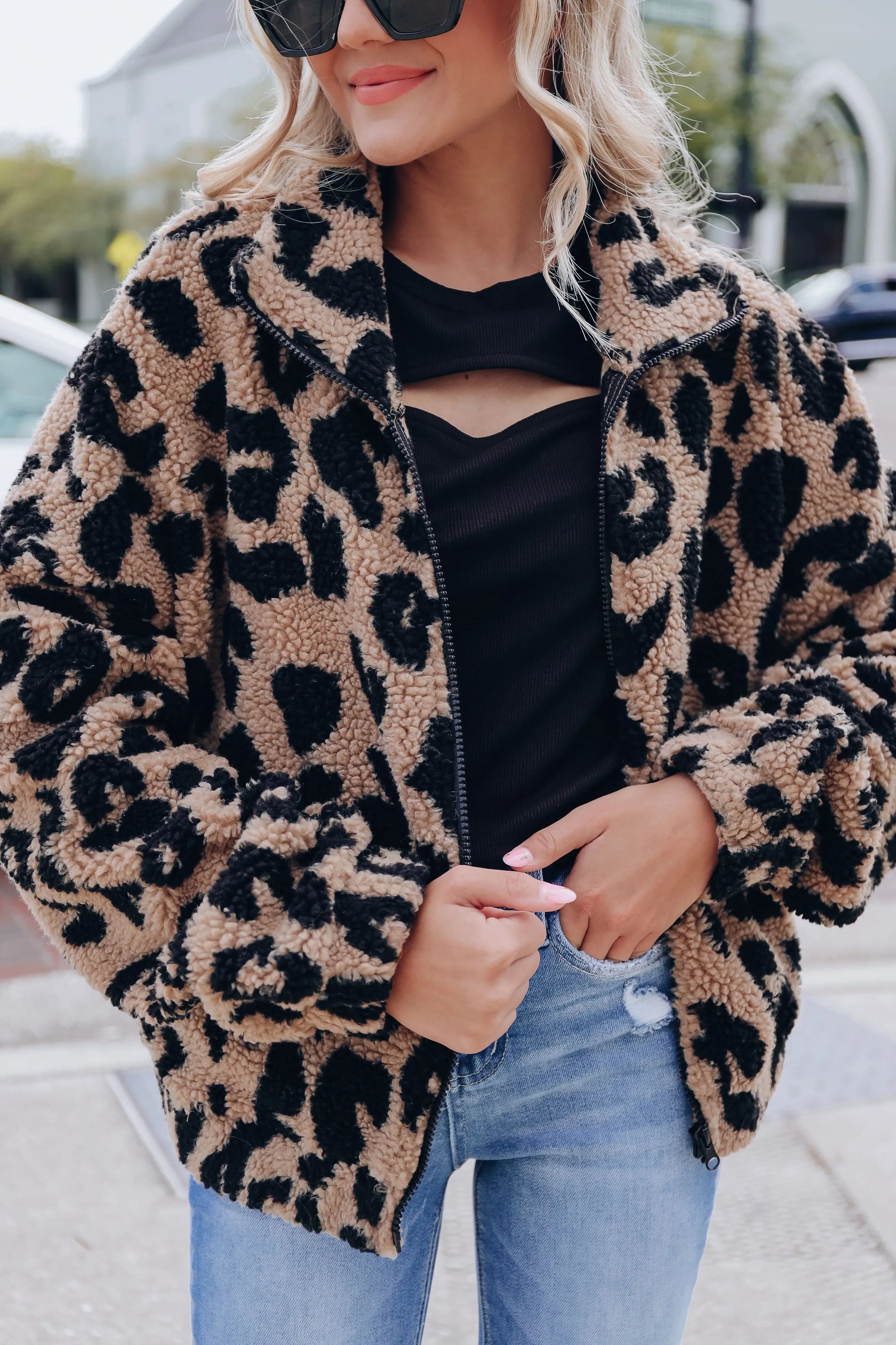 Leopard Print Sherpa Jacket - Mocha