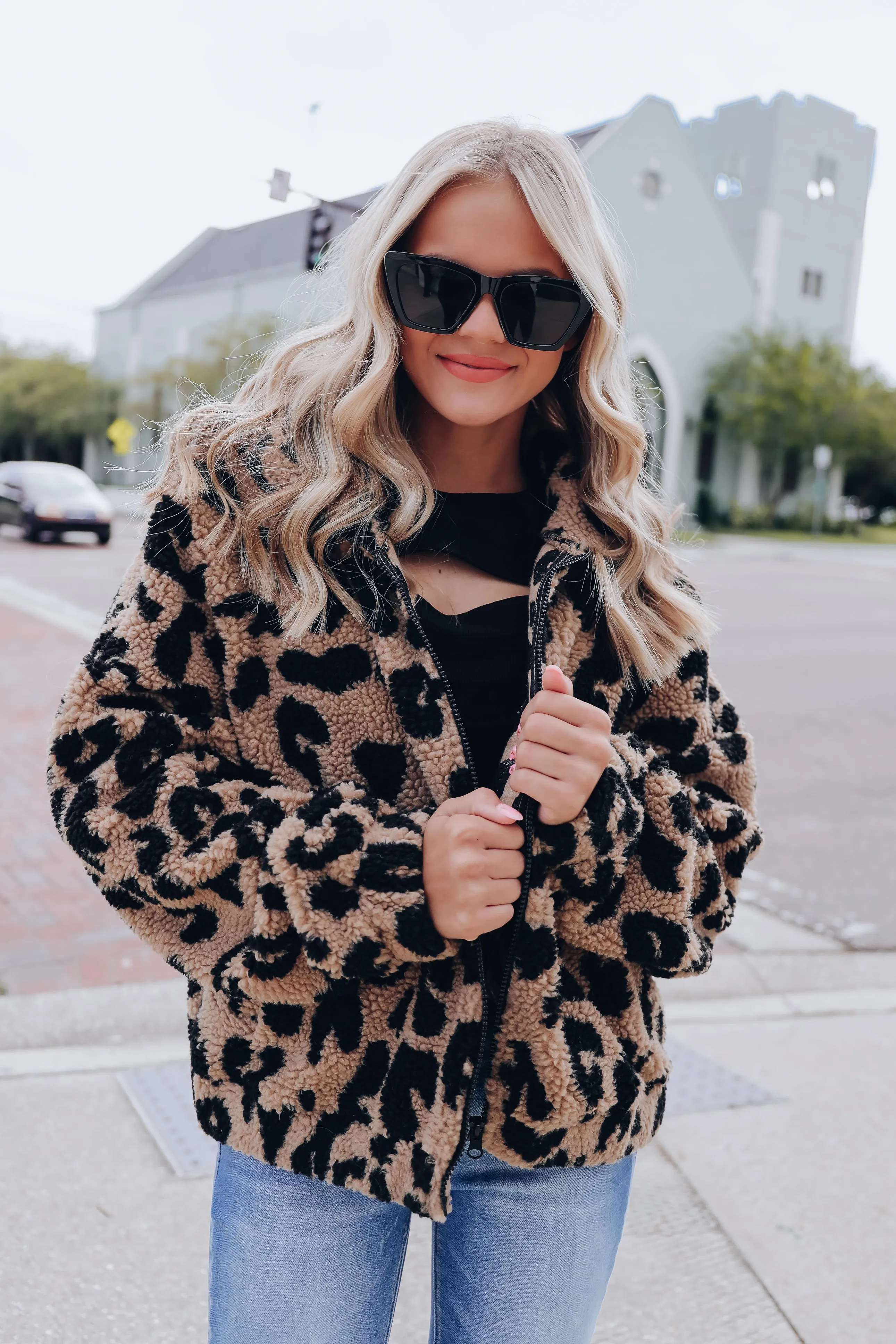 Leopard Print Sherpa Jacket - Mocha