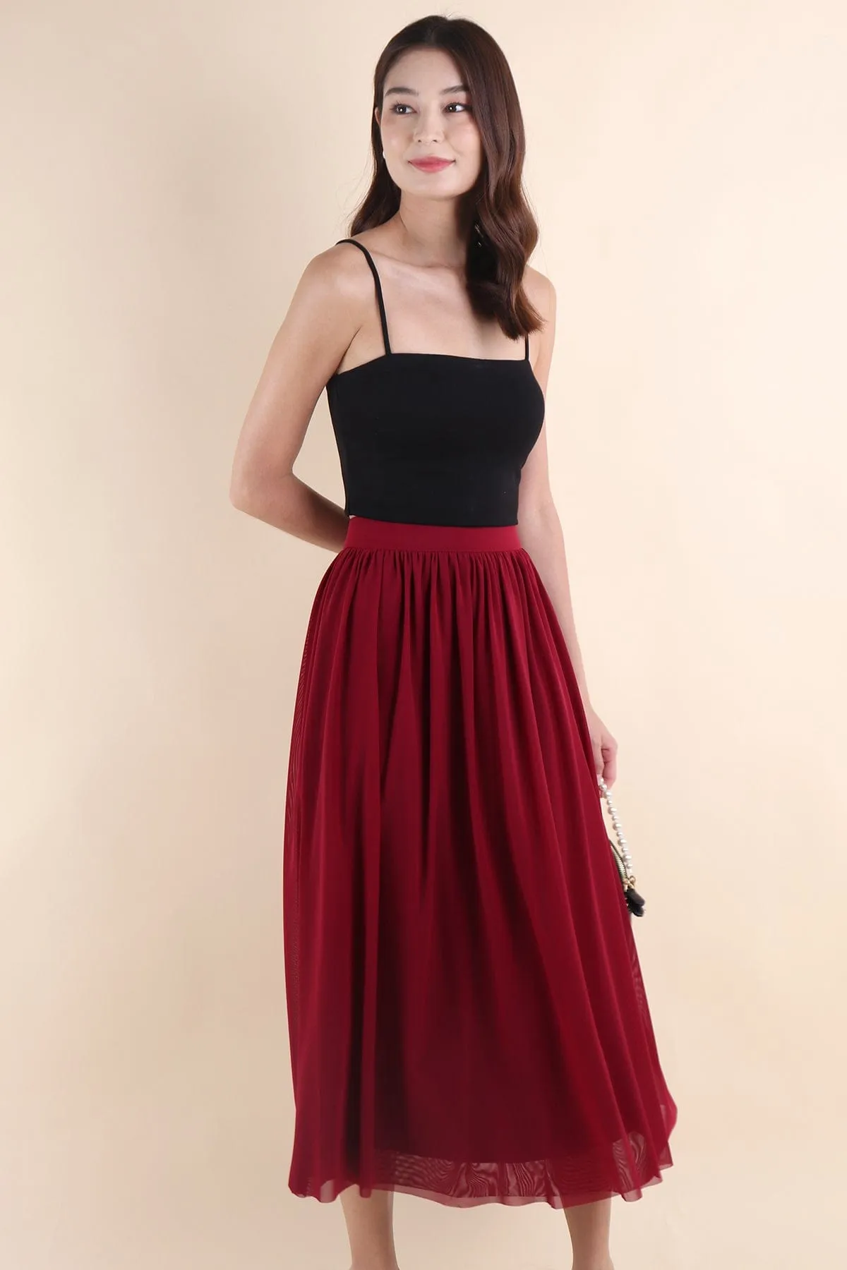 REAGAN MESH MIDAXI SKIRT IN WINE