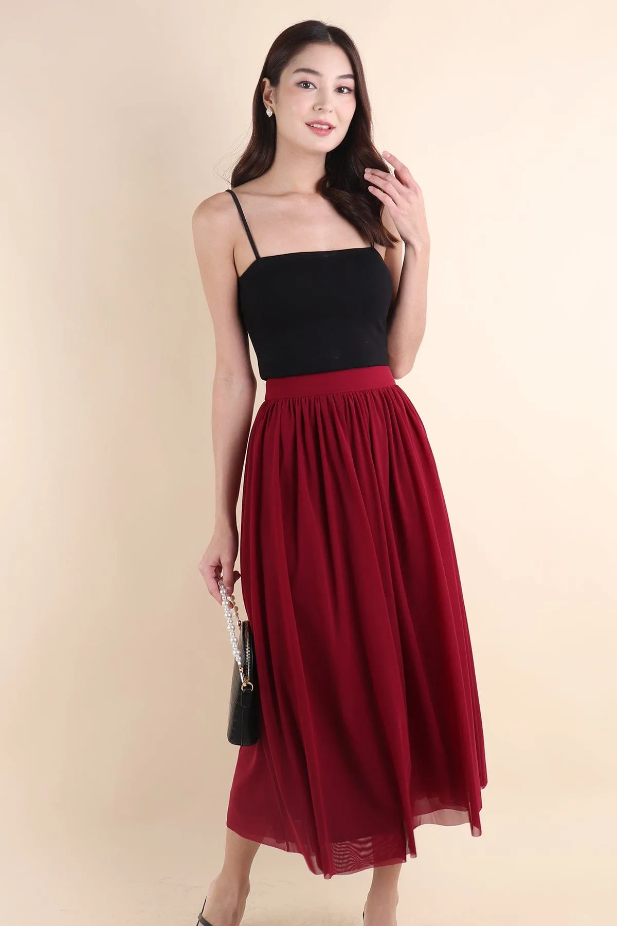 REAGAN MESH MIDAXI SKIRT IN WINE