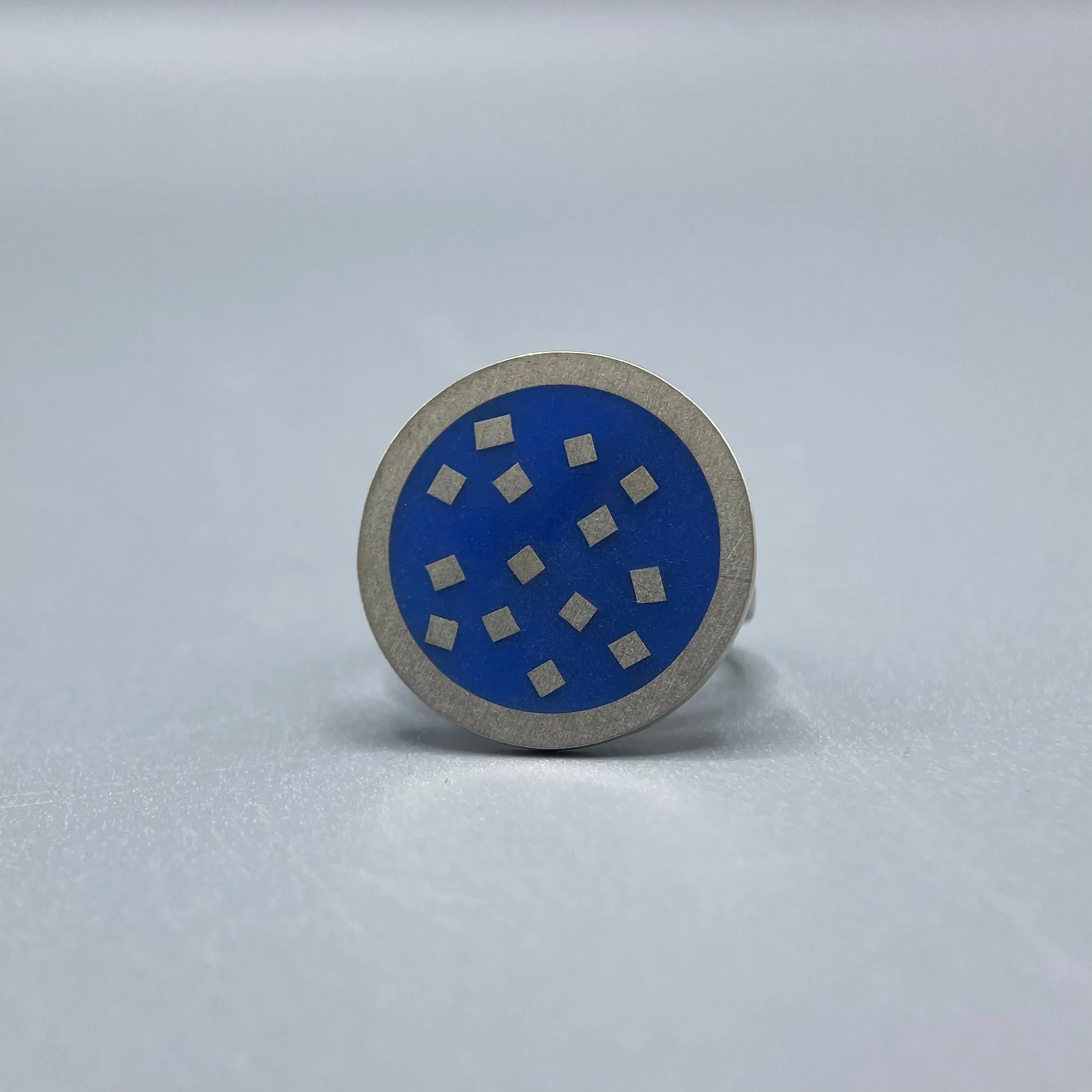 Ruth Hollywood 'Regarde En Haut' Ring