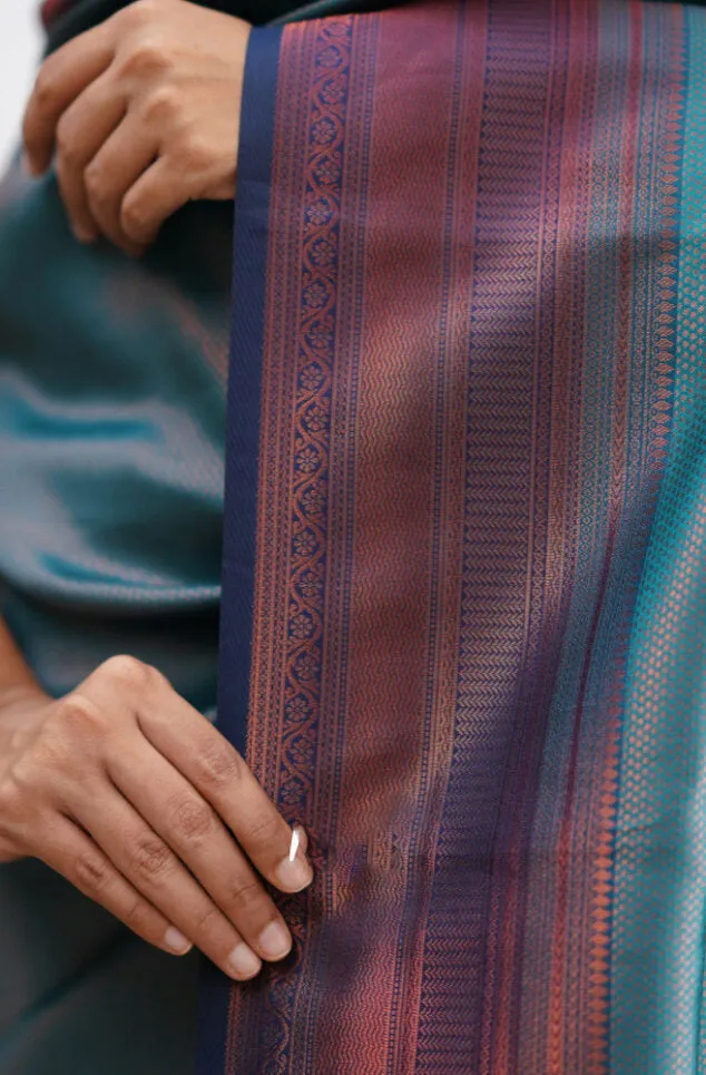 Smart Rama Soft Silk Saree With Ravishing Blouse Piece