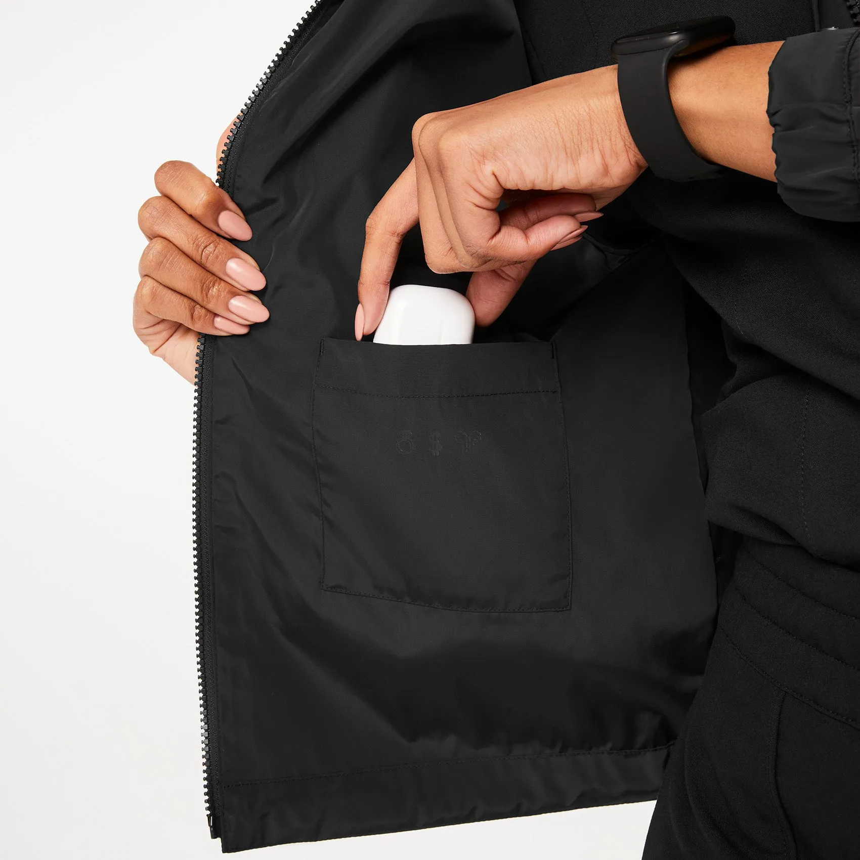 women's Black On-Shift Extremes Jacket™